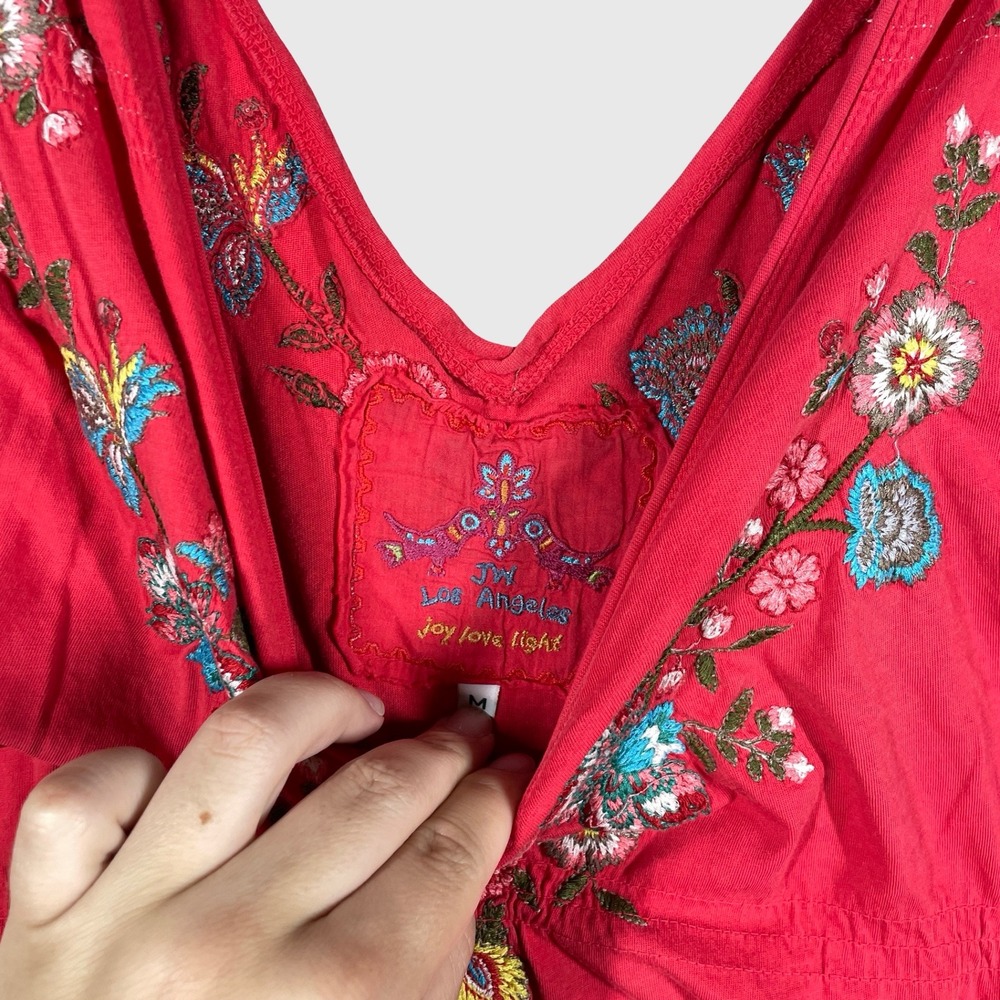 JW Los Angeles Dress Women M Red Floral Embroidered Boho Peasant V-Neck Mini - Picture 3 of 9